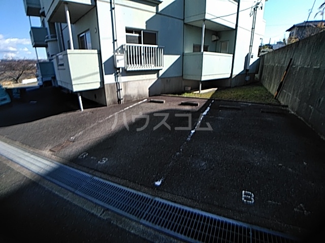 21/30 駐車場