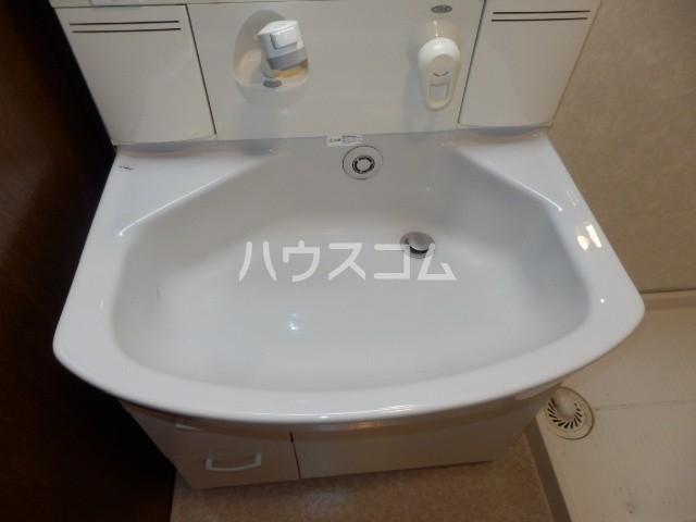19/25 洗面