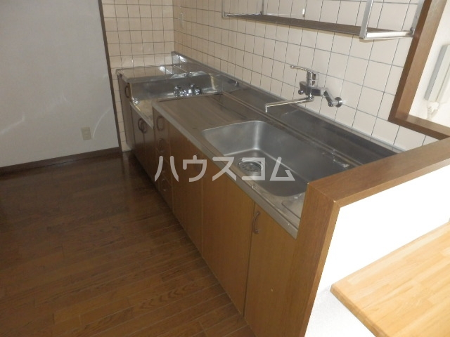 14/25 キッチン