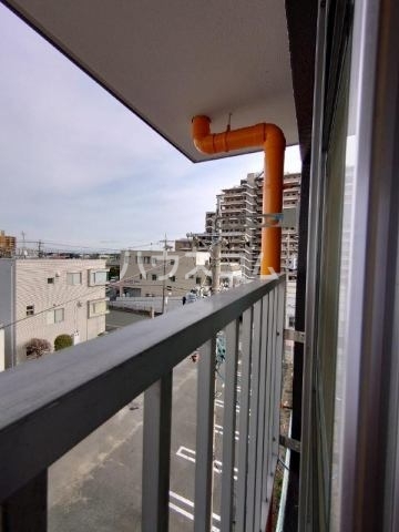 13/17 バルコニー