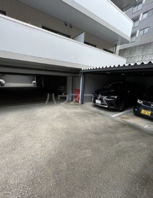 4/8 駐車場