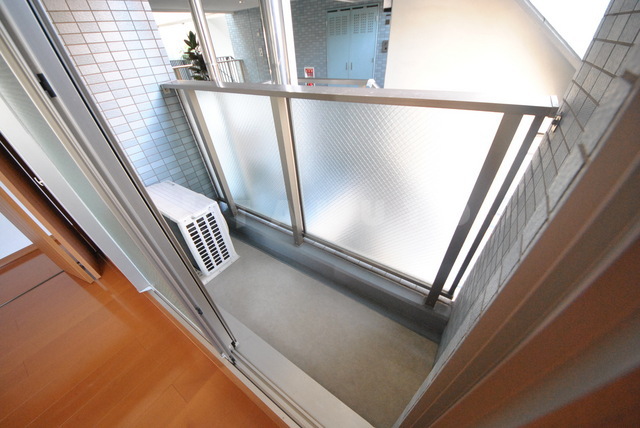 20/30 バルコニー