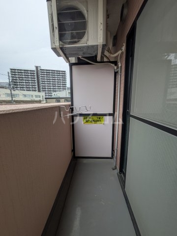 16/28 バルコニー