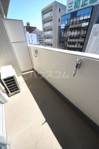 21/30 バルコニー