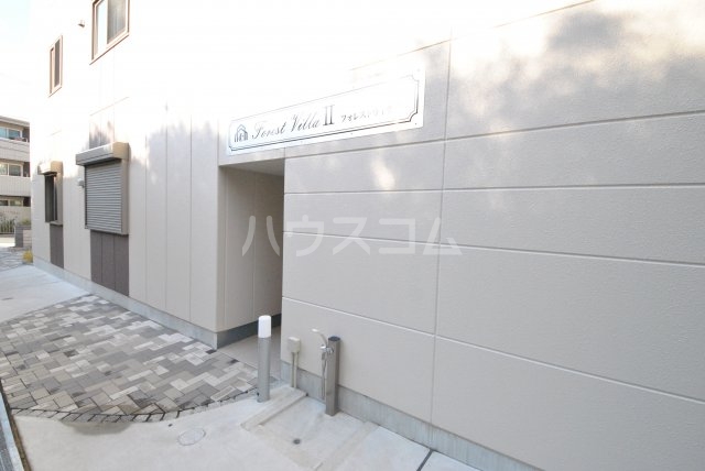 13/19 エントランス