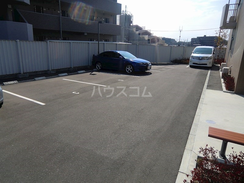 14/24 駐車場