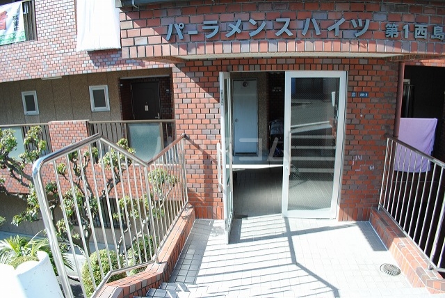 2/10 エントランス