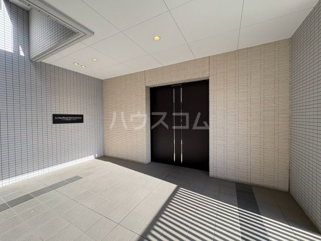 29/30 エントランス