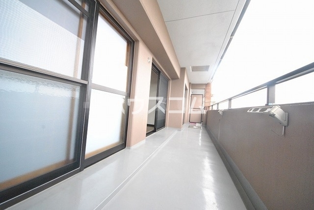 14/27 バルコニー