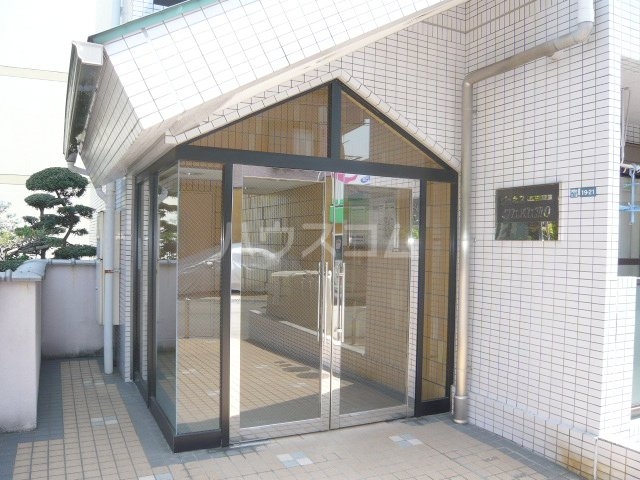 14/17 エントランス