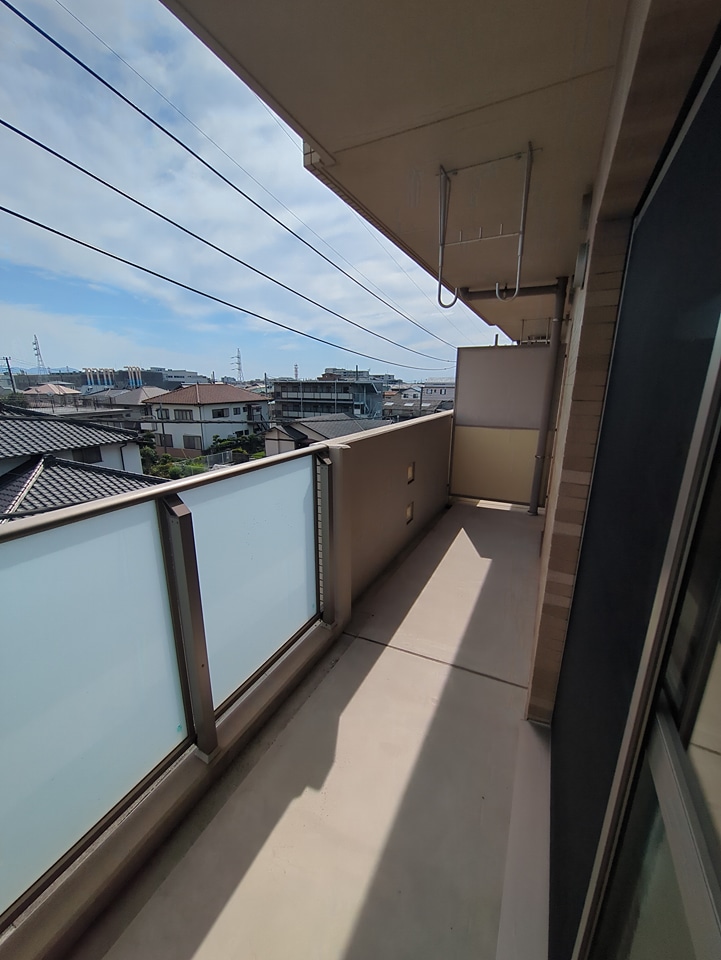 13/22 バルコニー