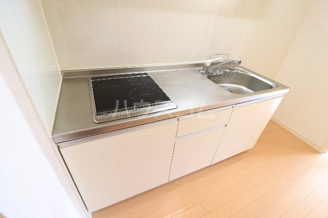 13/30 キッチン