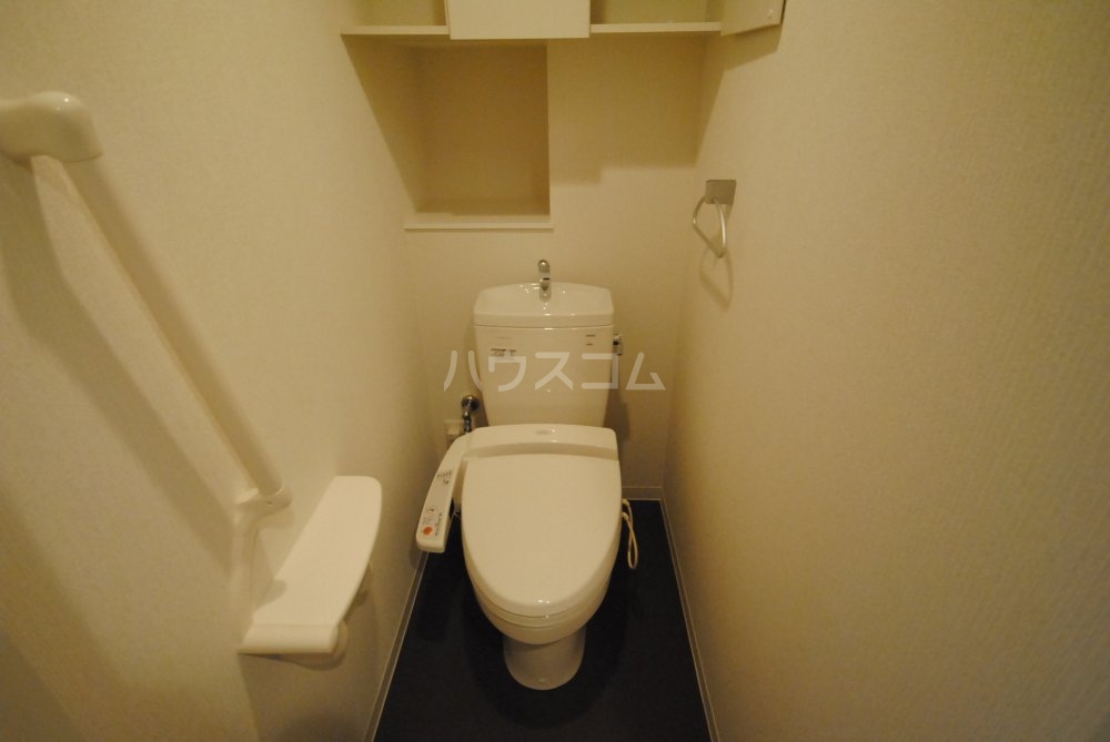13/30 トイレ