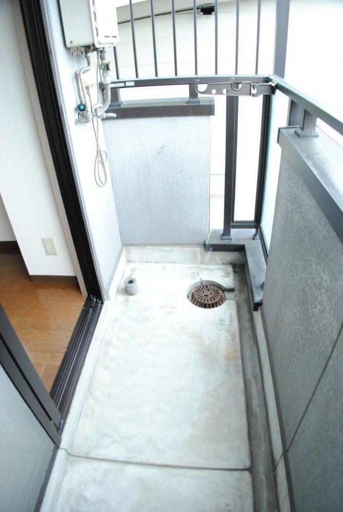 13/24 バルコニー