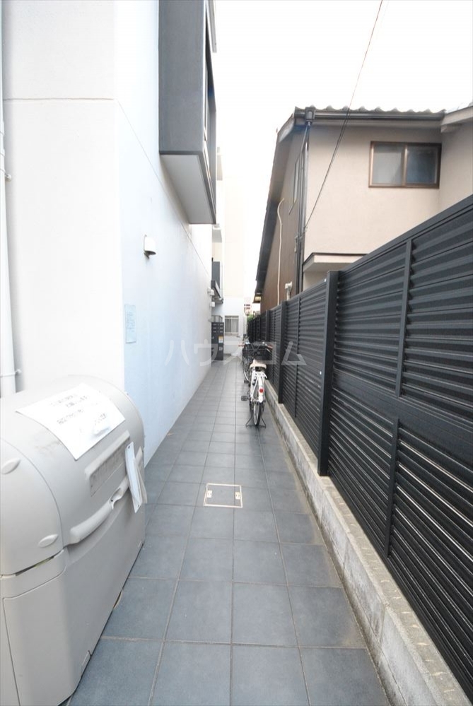 2/10 エントランス