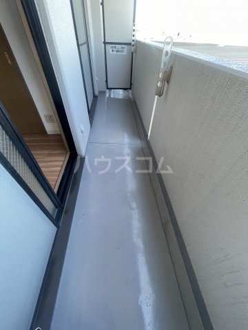 15/28 バルコニー