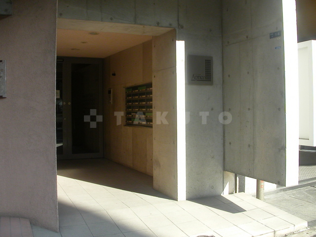 29/30 エントランス