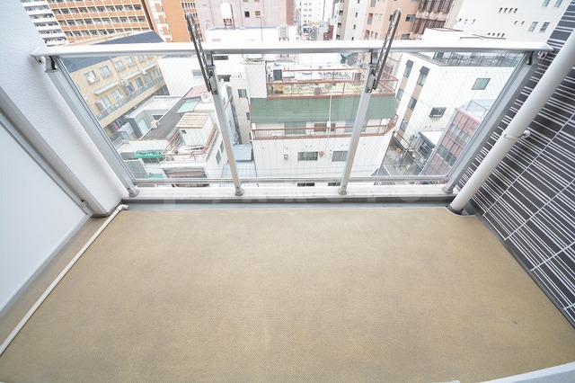 23/30 バルコニー