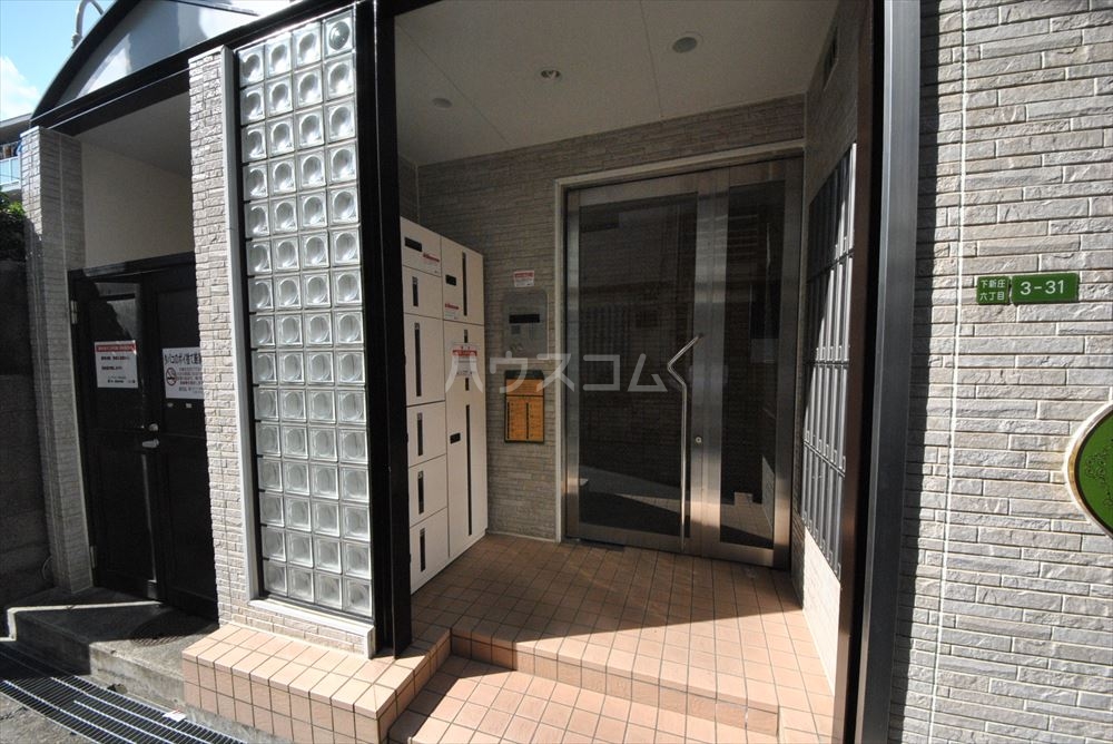 2/6 エントランス