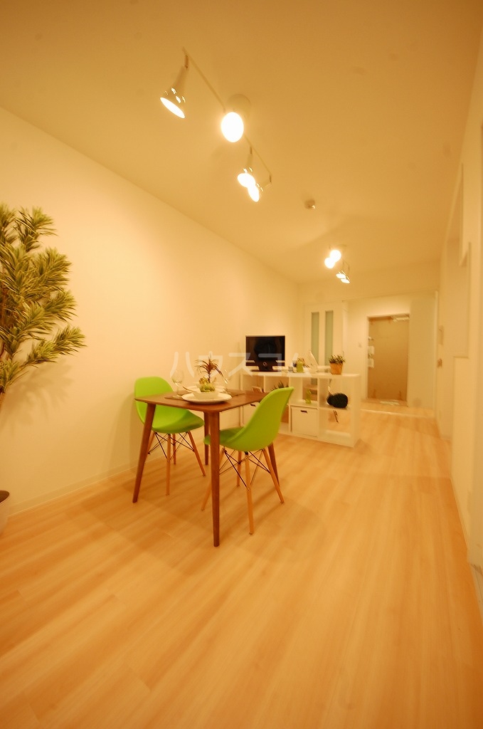 5/30 リビング/ダイニング