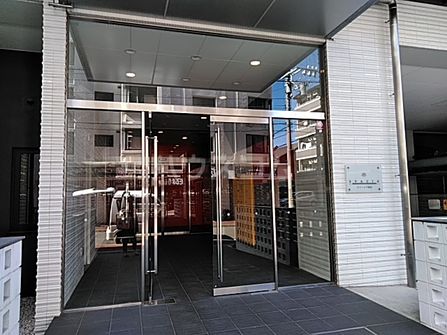 3/6 エントランス