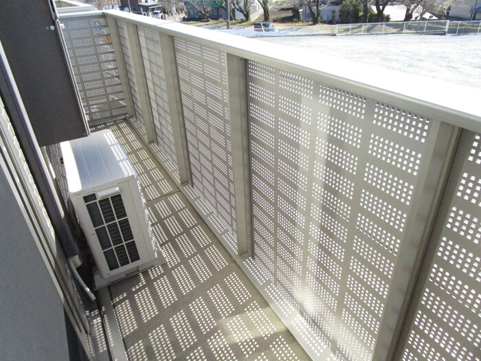 14/28 バルコニー