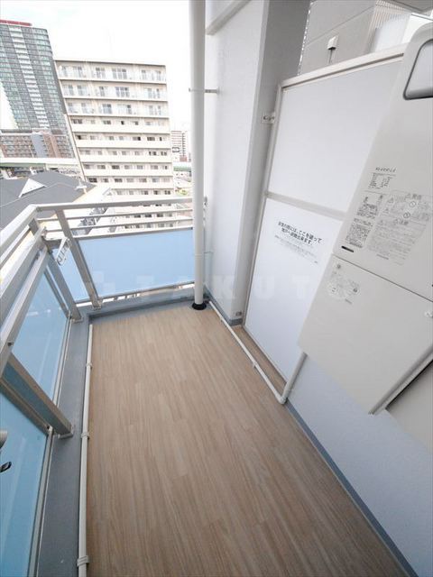 19/30 バルコニー