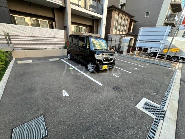 26/30 駐車場