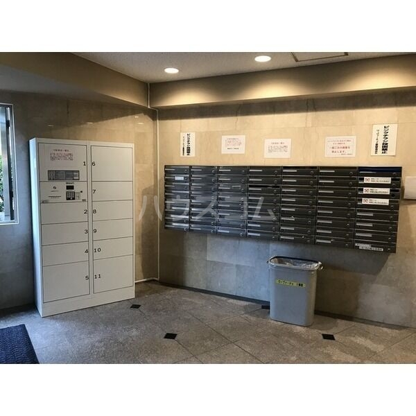 14/24 エントランス