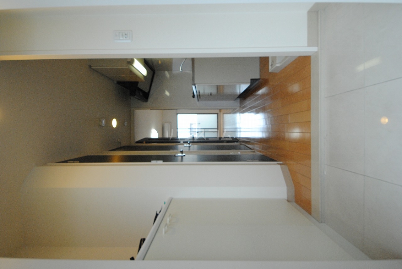 16/26 エントランス