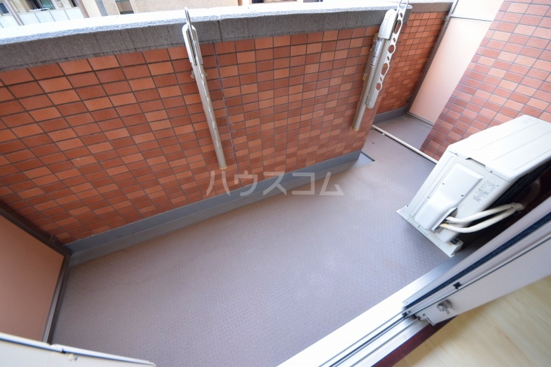 13/25 バルコニー