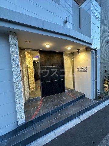 14/24 エントランス