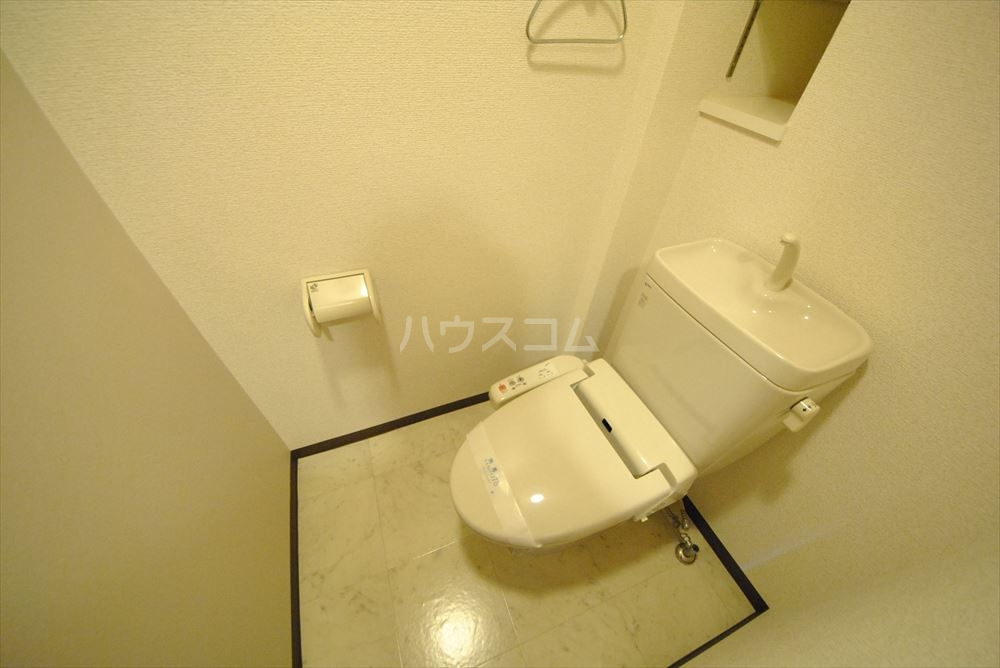 18/30 トイレ