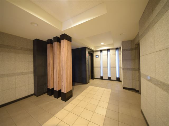 14/24 エントランス