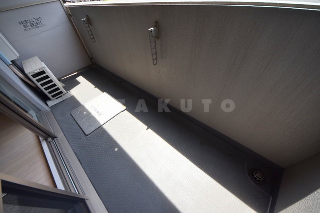 13/22 バルコニー