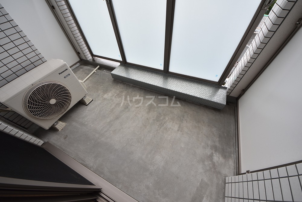 18/30 バルコニー