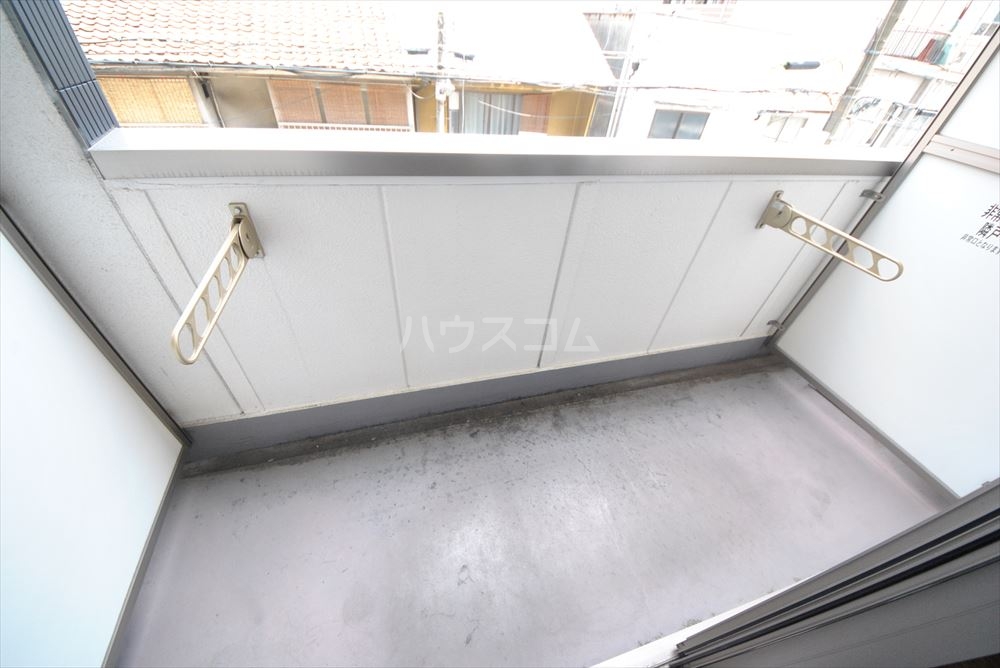 17/28 バルコニー