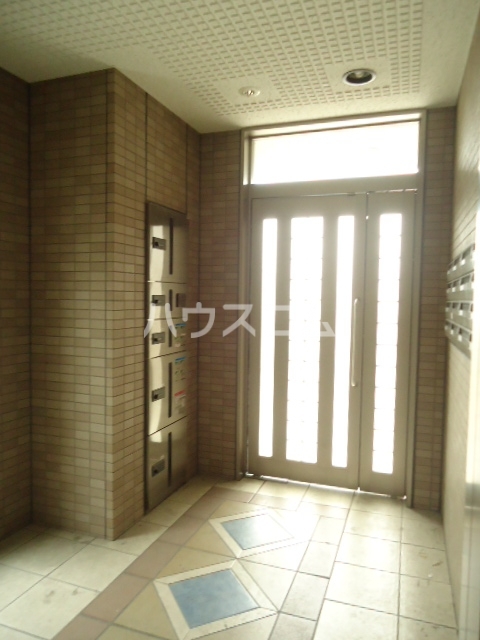 2/11 エントランス