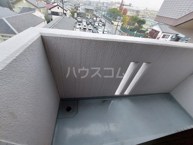 21/30 バルコニー