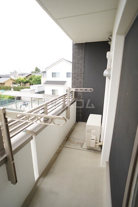 19/30 バルコニー