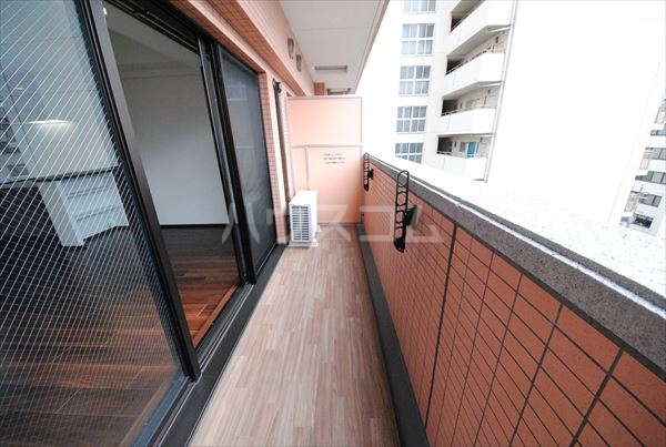 13/25 バルコニー