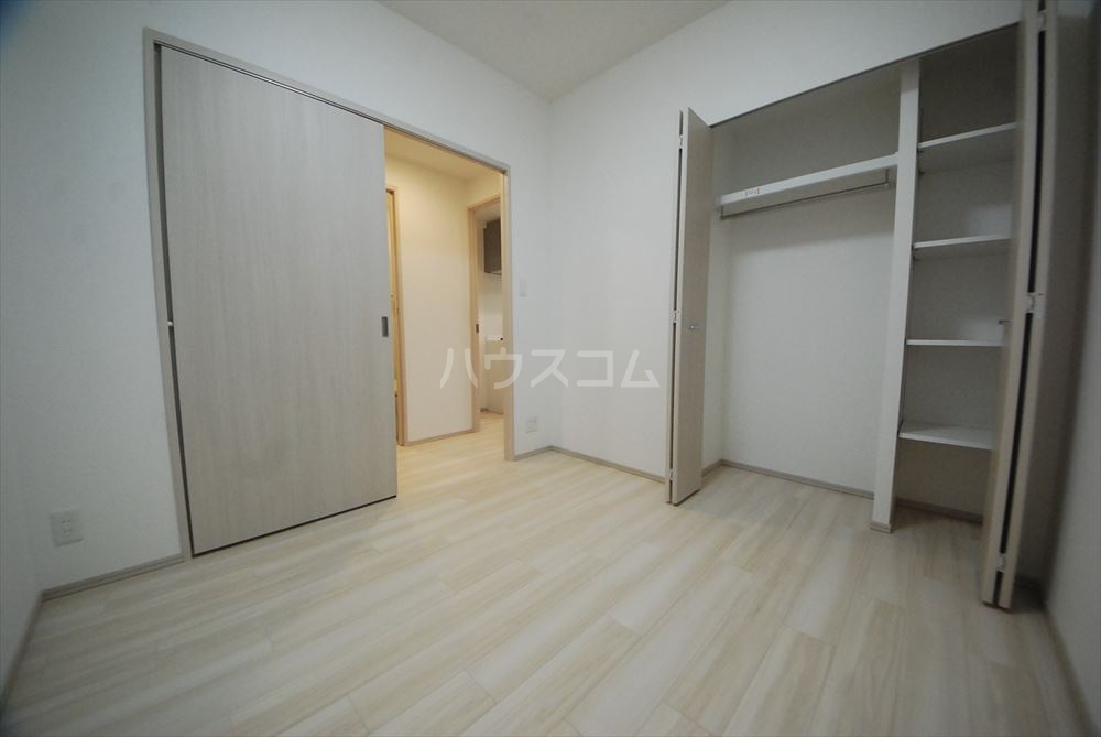 21/30 エントランス