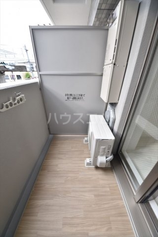 21/30 バルコニー