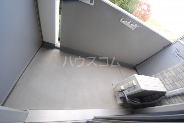 17/28 バルコニー