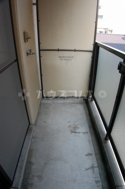 18/23 バルコニー