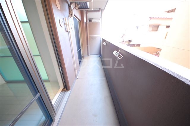 19/30 バルコニー