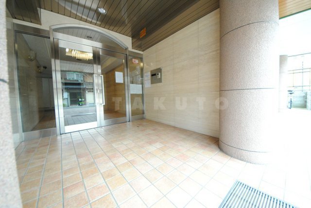 29/30 エントランス