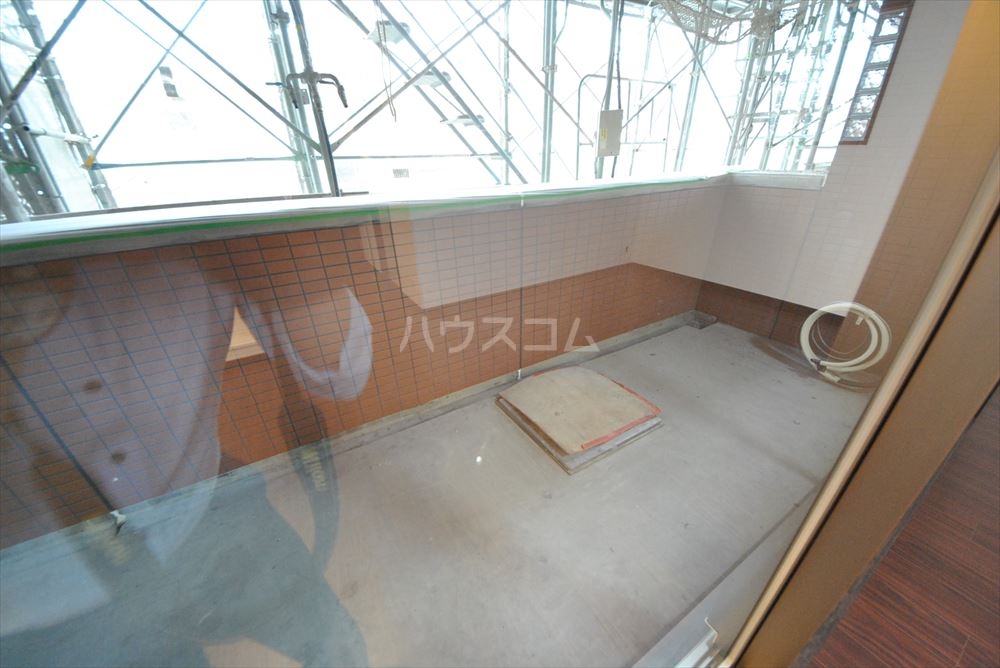 16/28 バルコニー