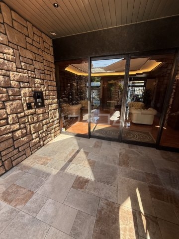 29/30 エントランス