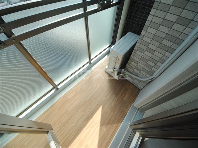 17/30 バルコニー